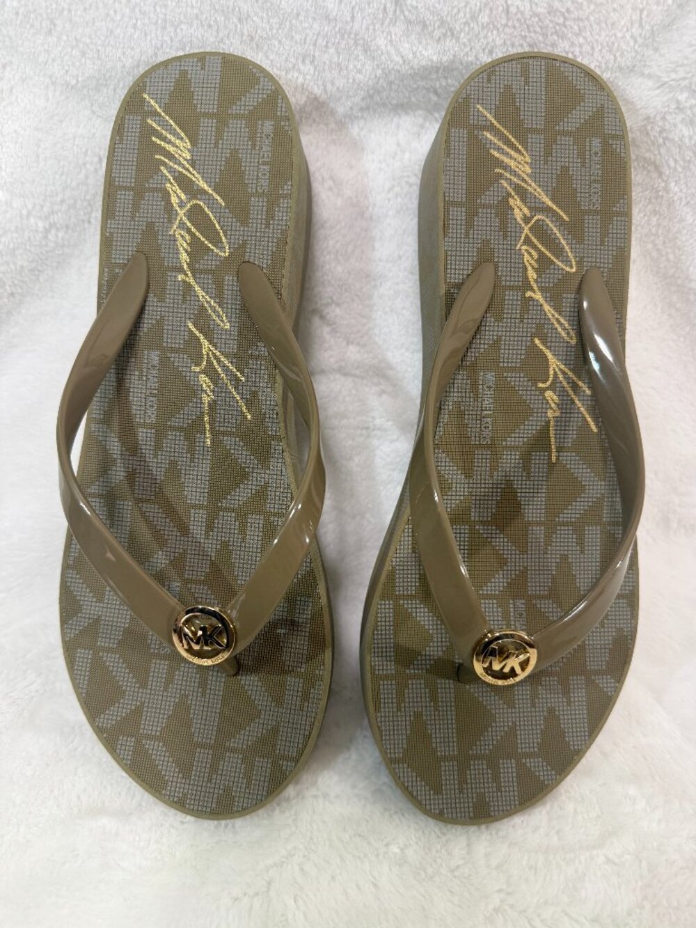 Michael Kors Flip Flops Womens Size 10 Brown MK Logo Jelly Thong Sandals